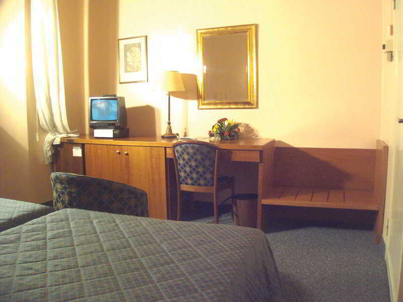 Hotel Flora ปาล์มเดดเซิร์ท ห้อง รูปภาพ